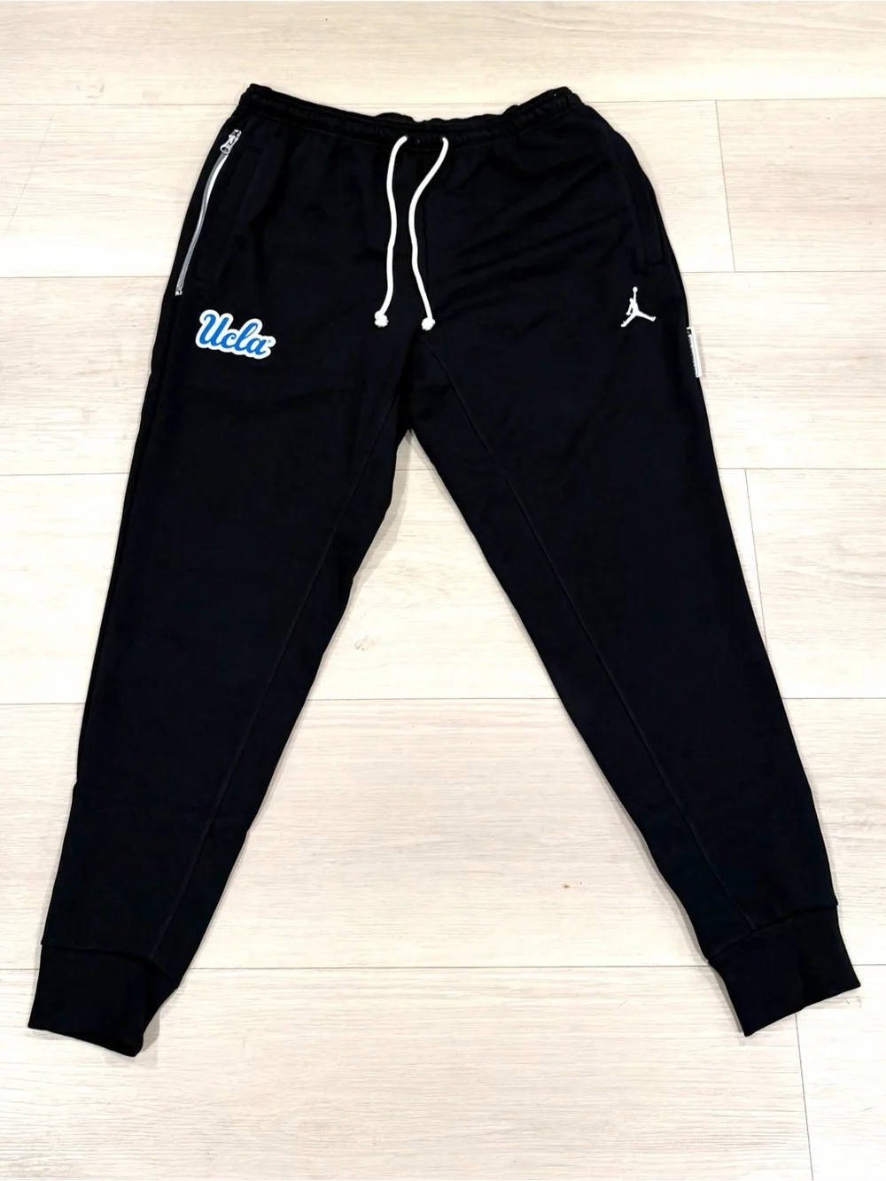 Nike Air Jordan NCAA UCLA College Sweatpants Fleece Black Joggers Mens Large New